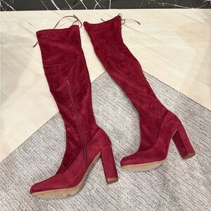 Holiday Red Suede Knee High Boots Christmas New Years Sz 8.5